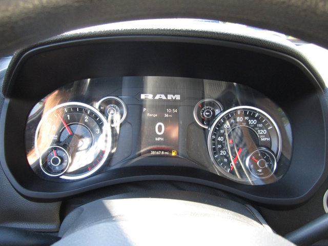 Used 2023 RAM 5500 Tradesman AWD/4WD image 10