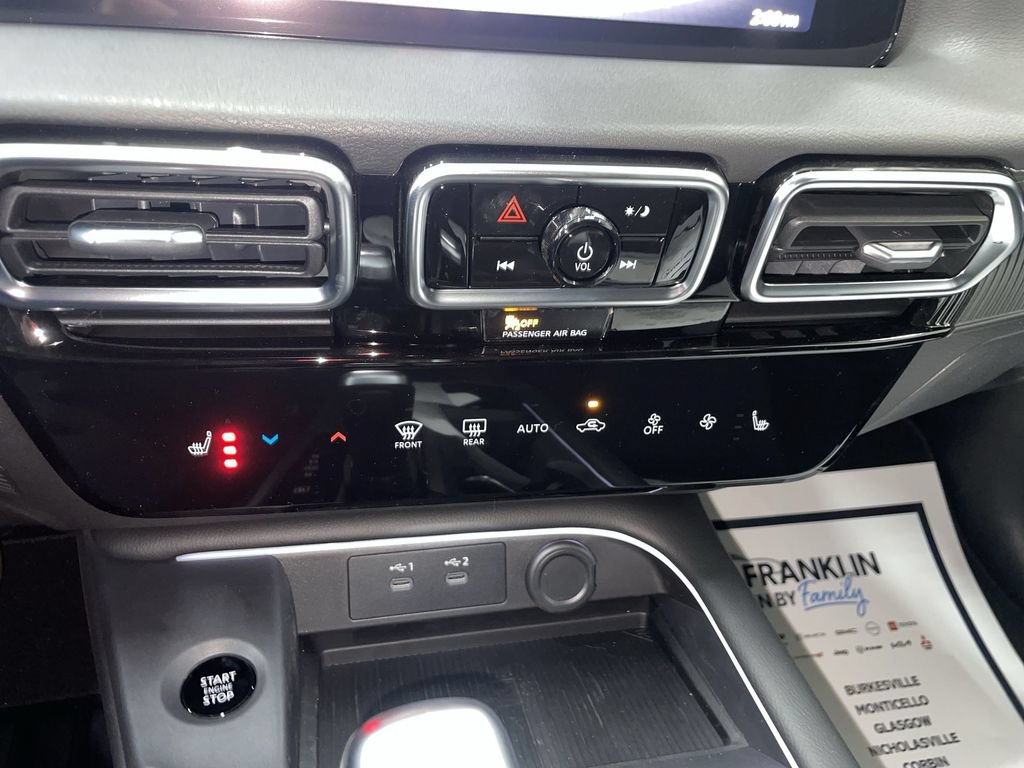 New 2026 Nissan Sentra SV w/ SV Convenience Package FWD image 18