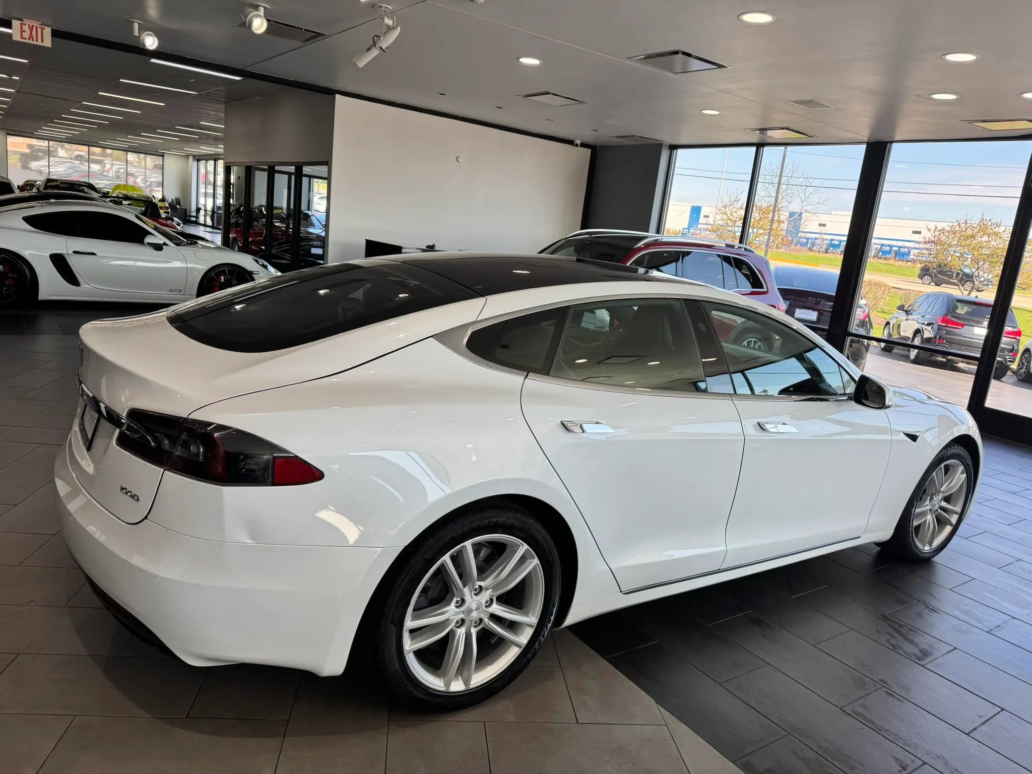 Used 2018 Tesla Model S 100D image 6