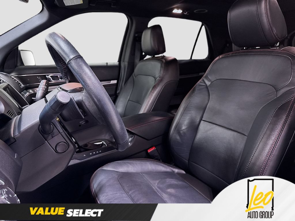 Used 2018 Ford Explorer Sport w/ Equipment Group 401A AWD/4WD image 23