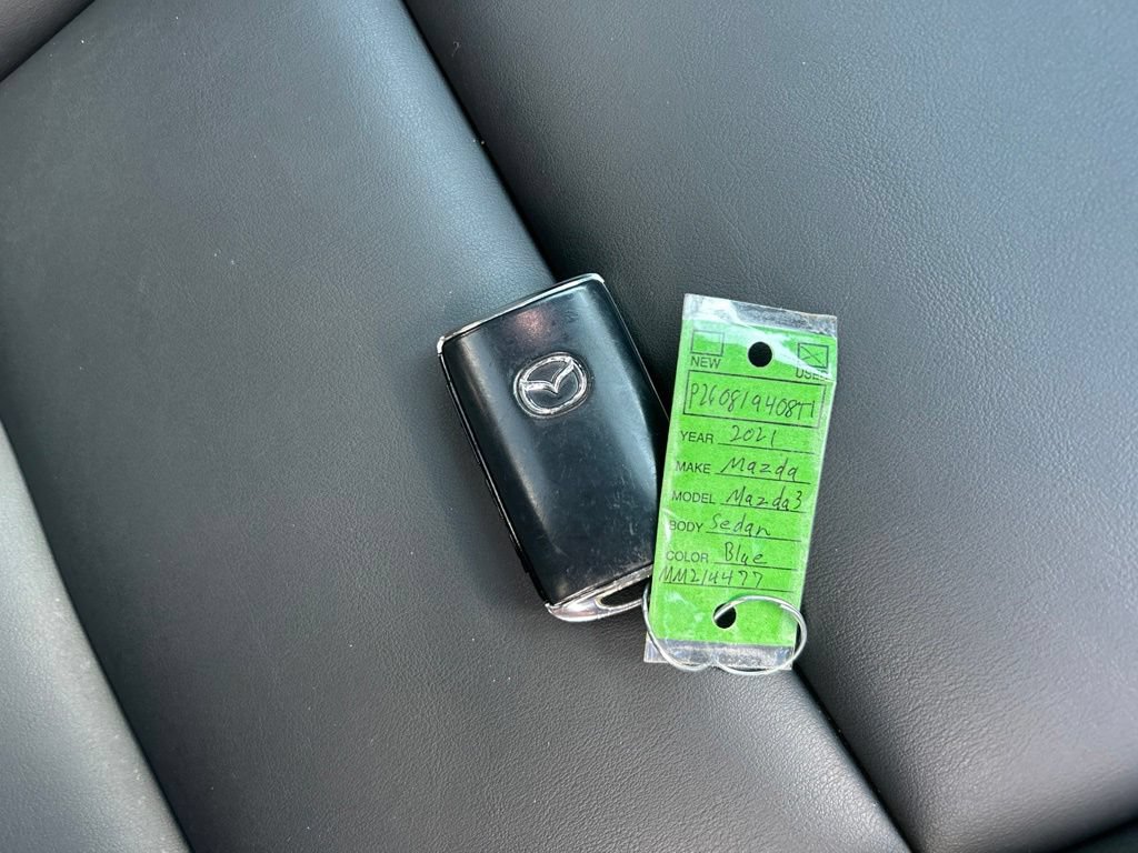 Used 2021 MAZDA MAZDA3 s FWD image 33