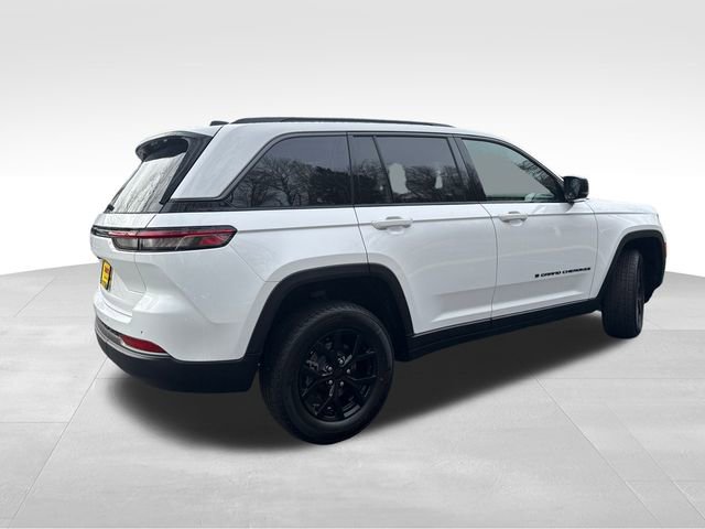 New 2026 Jeep Grand Cherokee Altitude image 7