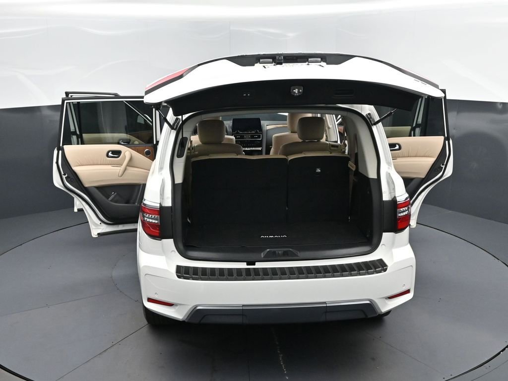 Used 2024 Nissan Armada SL w/ Captain's Chairs Package RWD image 51