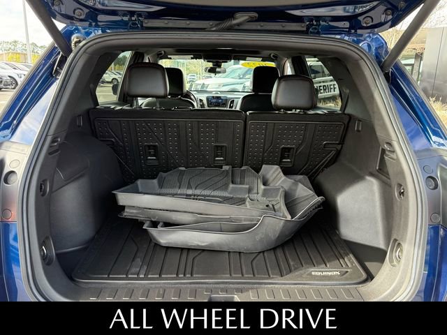 Used 2022 Chevrolet Equinox RS w/ RS Leather Package image 10