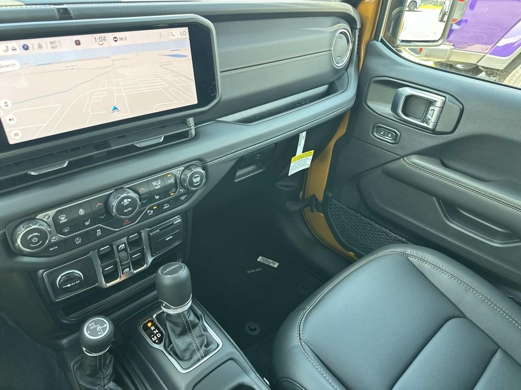 New 2026 Jeep Gladiator Sport AWD/4WD image 17