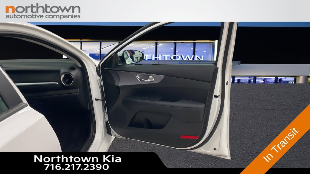 Used 2023 Kia Forte LXS FWD image 33