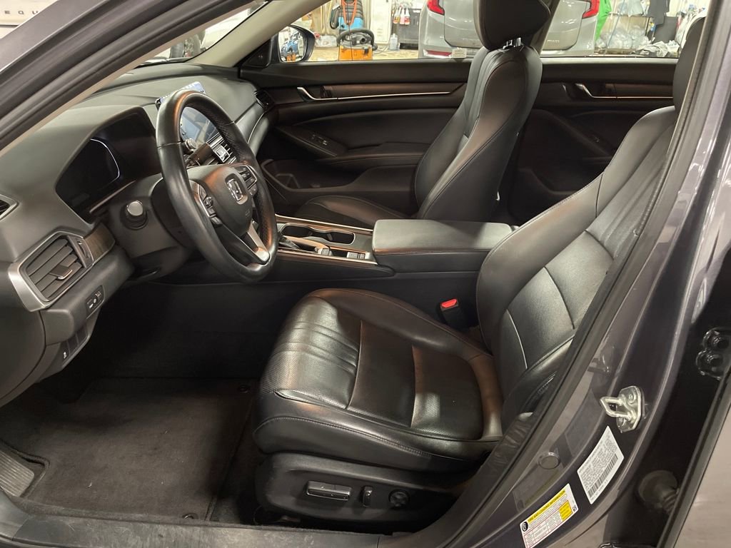 Used 2018 Honda Accord EX-L image 9