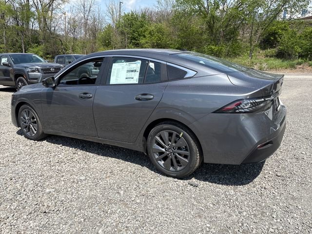 New 2026 Nissan Sentra SL w/ Floor Mat Package FWD image 3