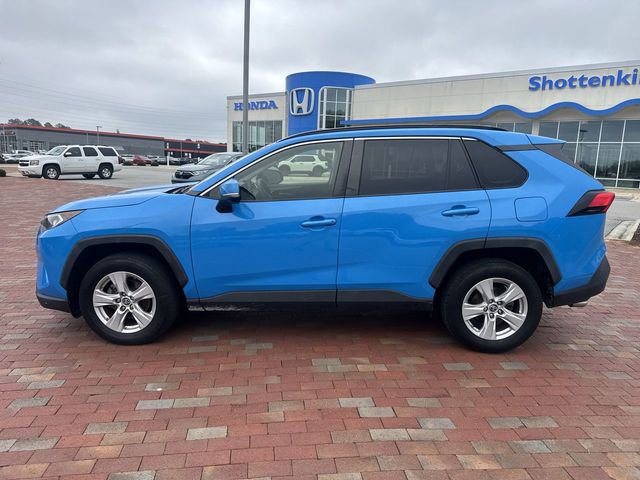 Used 2019 Toyota RAV4 XLE FWD image 3