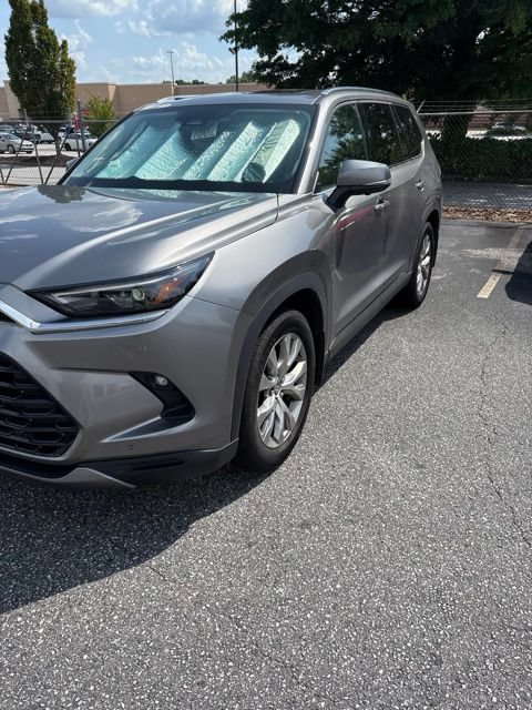 Used 2025 Toyota Grand Highlander AWD Hybrid image 1