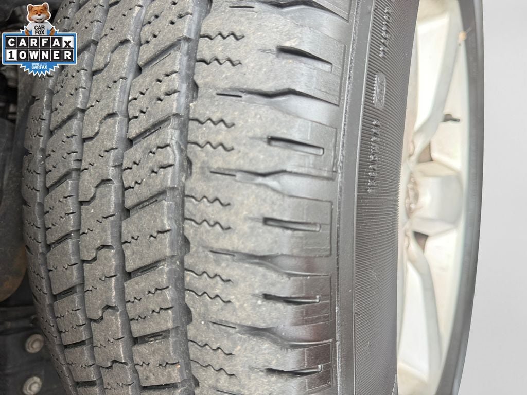 Used 2024 RAM 1500 Classic SLT AWD/4WD image 19