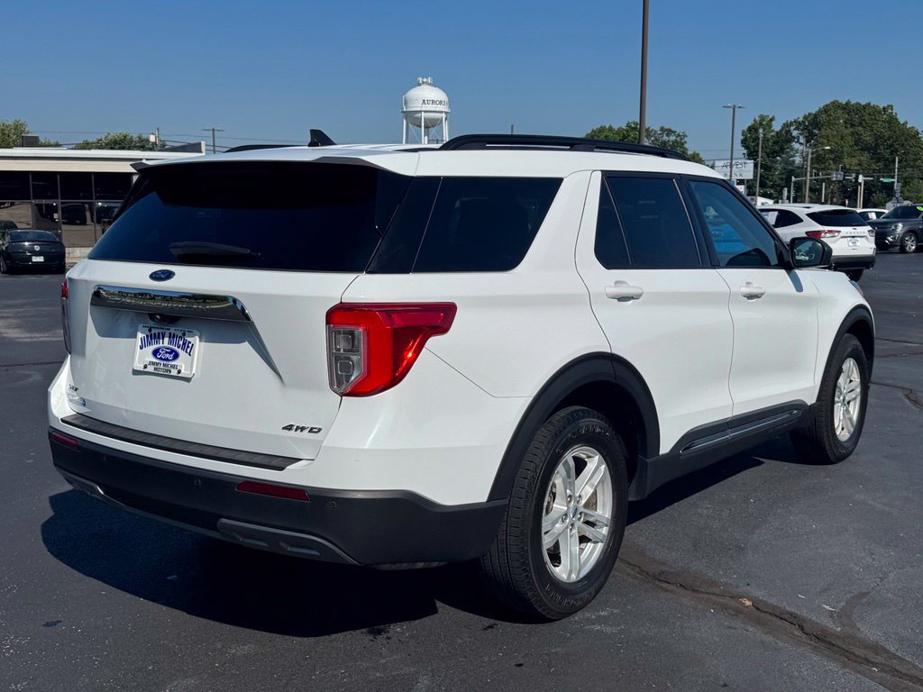 Used 2023 Ford Explorer XLT w/ Equipment Group 202A AWD/4WD image 22