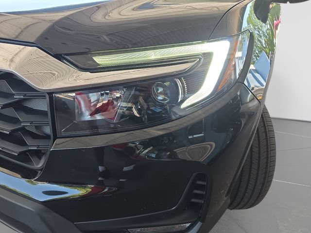 Used 2023 Honda Passport EX-L image 28