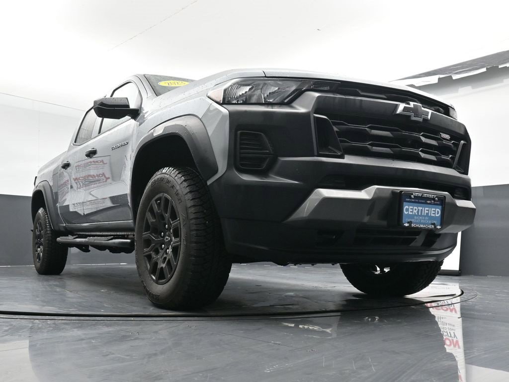 Used 2023 Chevrolet Colorado Trail Boss w/ Technology Package image 30