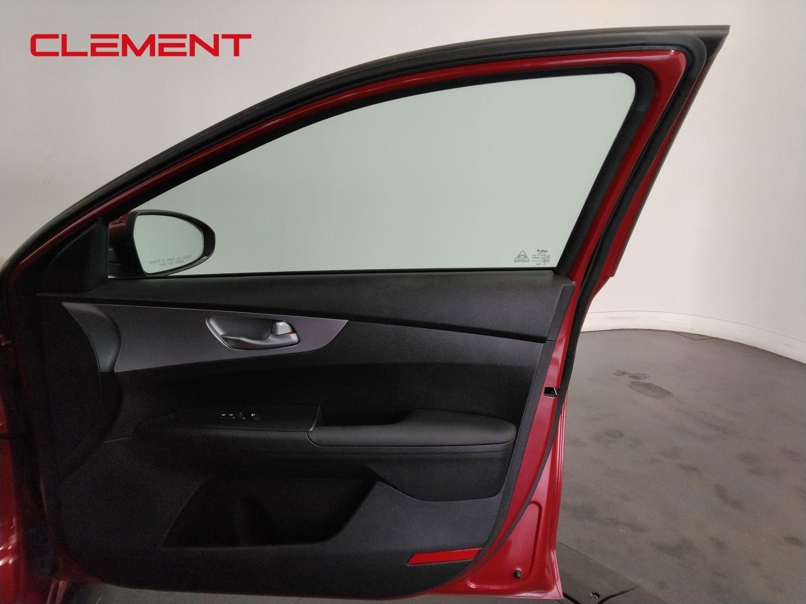 Used 2022 Kia Forte LXS image 34