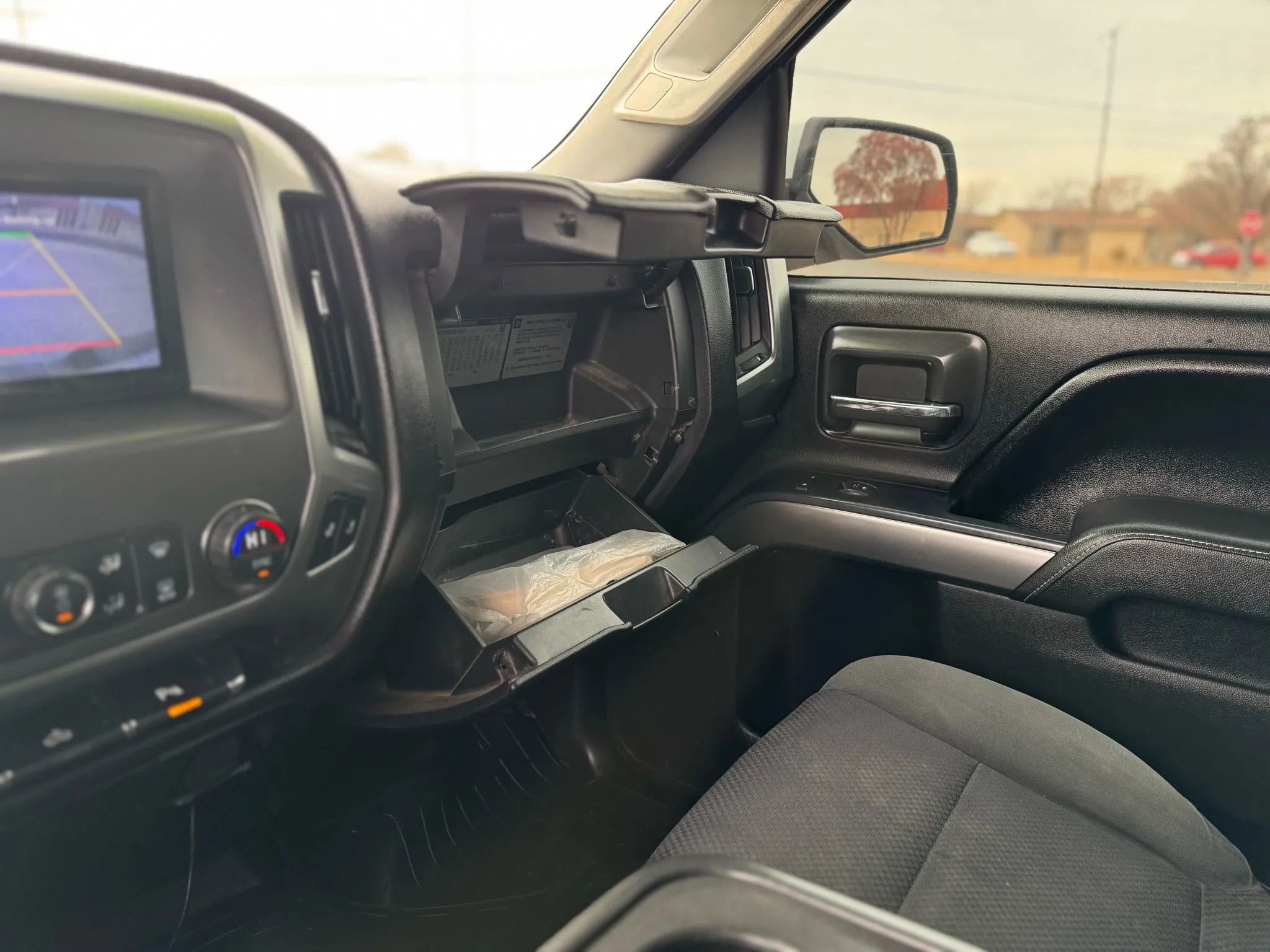 Used 2015 Chevrolet Silverado 1500 LT w/ LT Fleet Convenience Package image 19