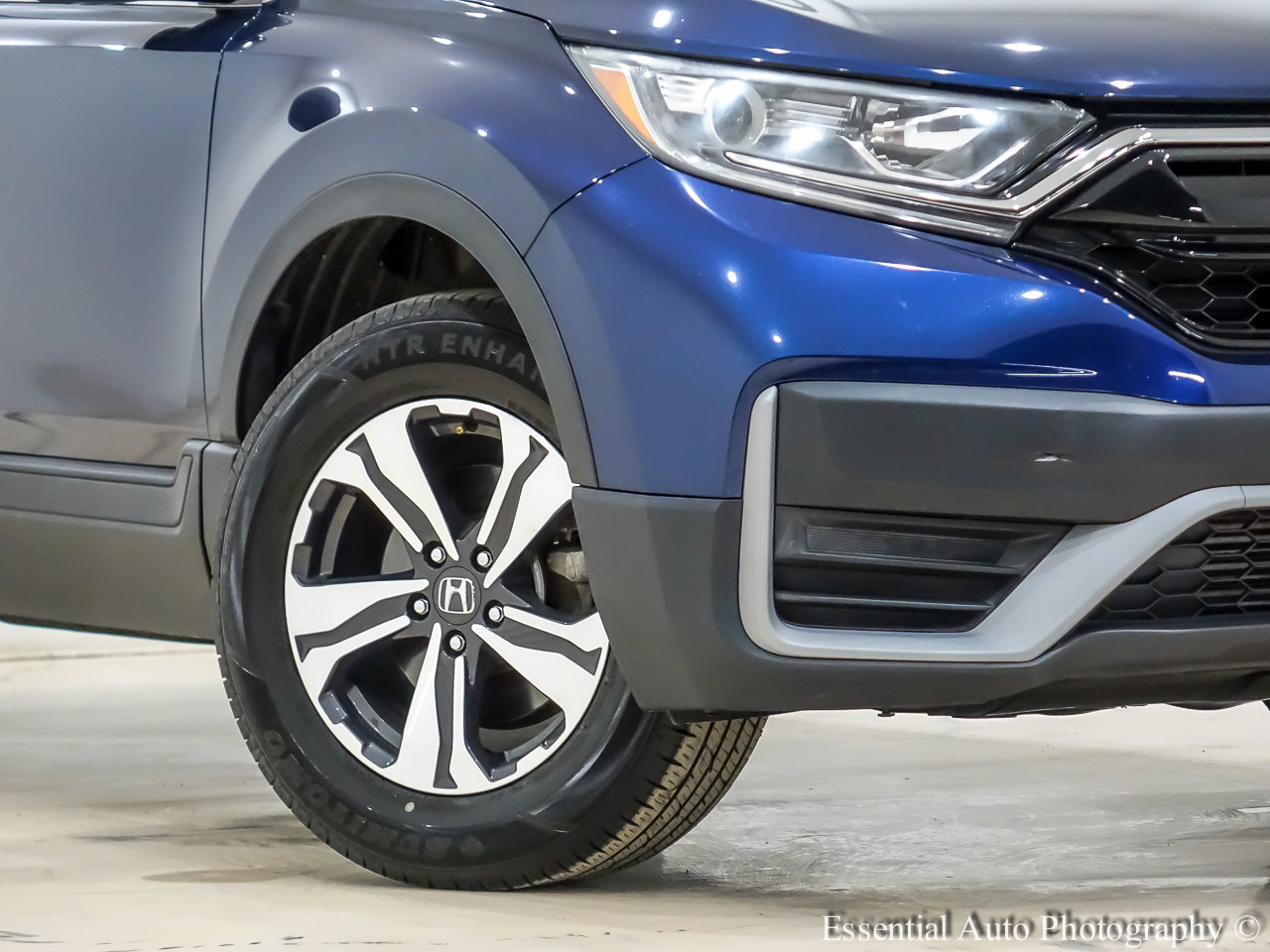 Used 2020 Honda CR-V LX image 3