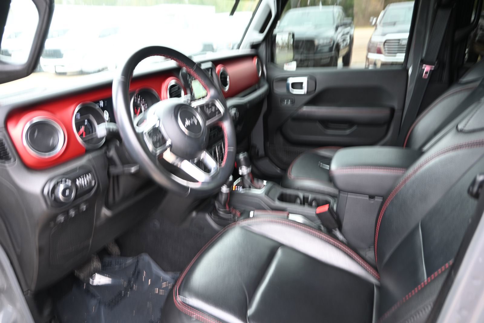 Used 2021 Jeep Wrangler Unlimited Rubicon image 12