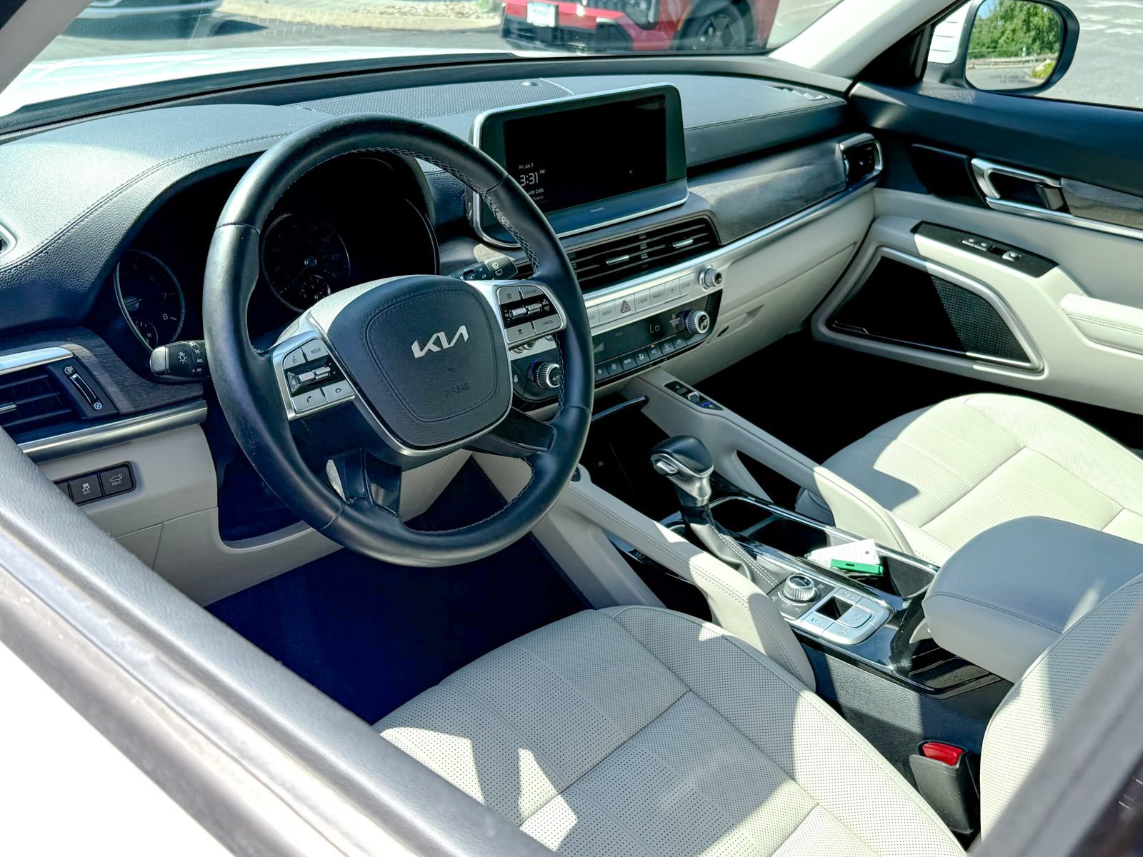 Certified 2022 Kia Telluride EX w/ EX Premium Package AWD/4WD image 14