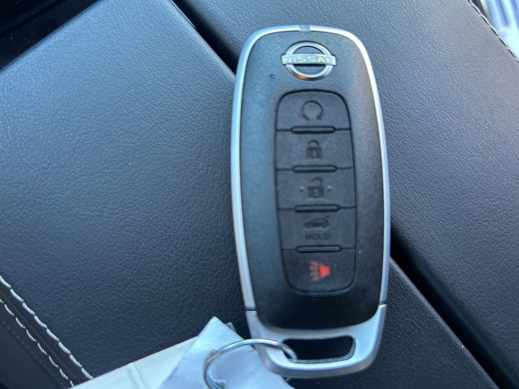 Used 2024 Nissan Rogue Platinum w/ Platinum Premium Package image 45