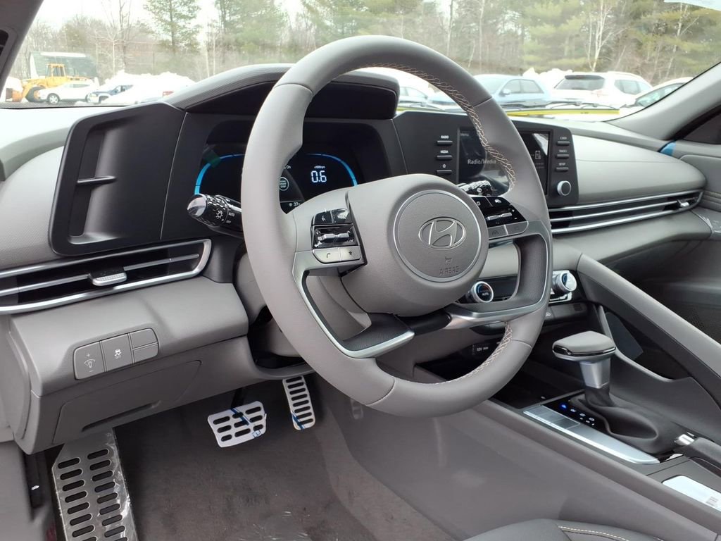 New 2026 Hyundai Elantra Sport image 13