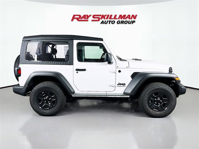 Used 2025 Jeep Wrangler Sport image 8