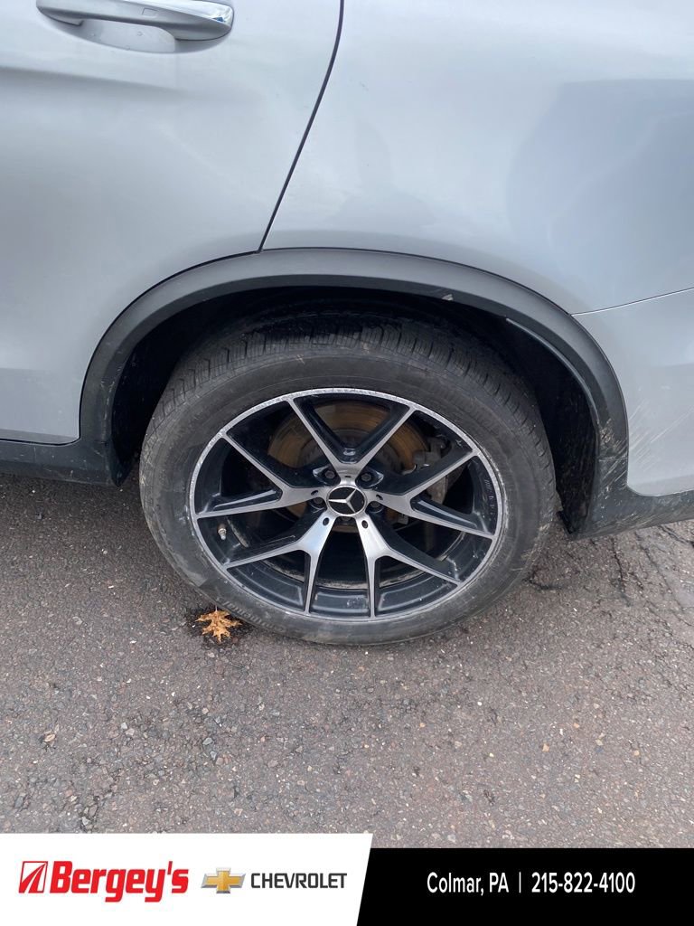 Used 2020 Mercedes-Benz GLC 43 AMG 4MATIC image 17