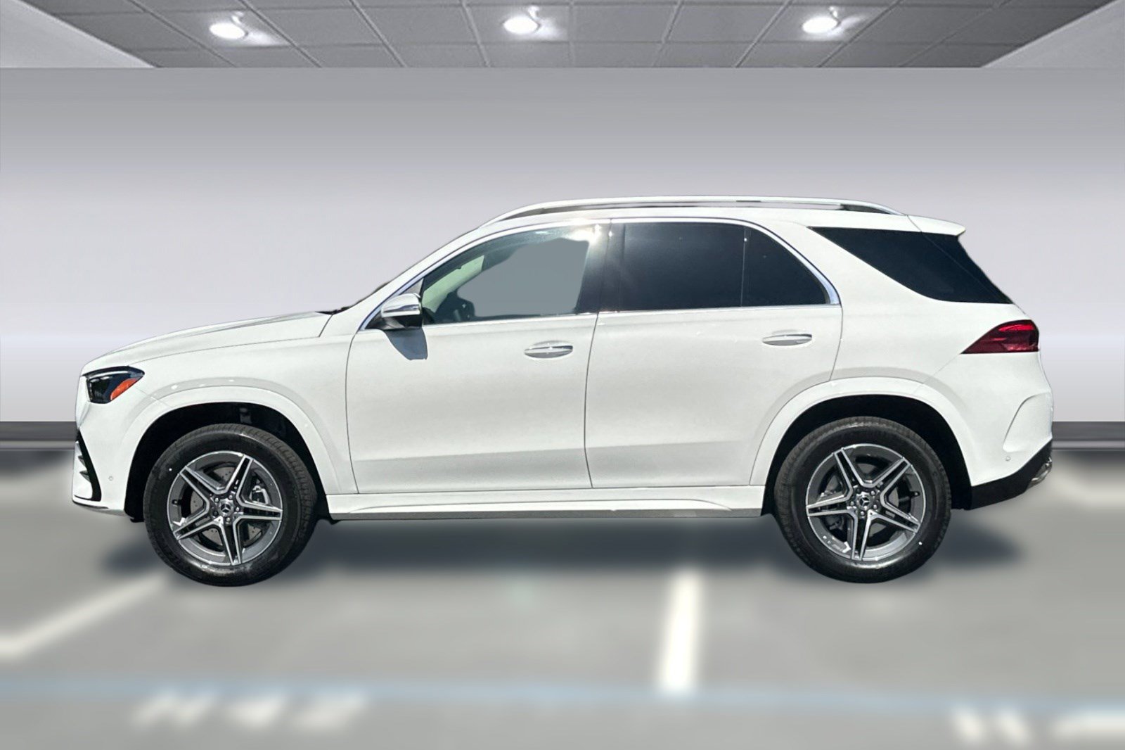 New 2026 Mercedes-Benz GLE 580 4MATIC image 2