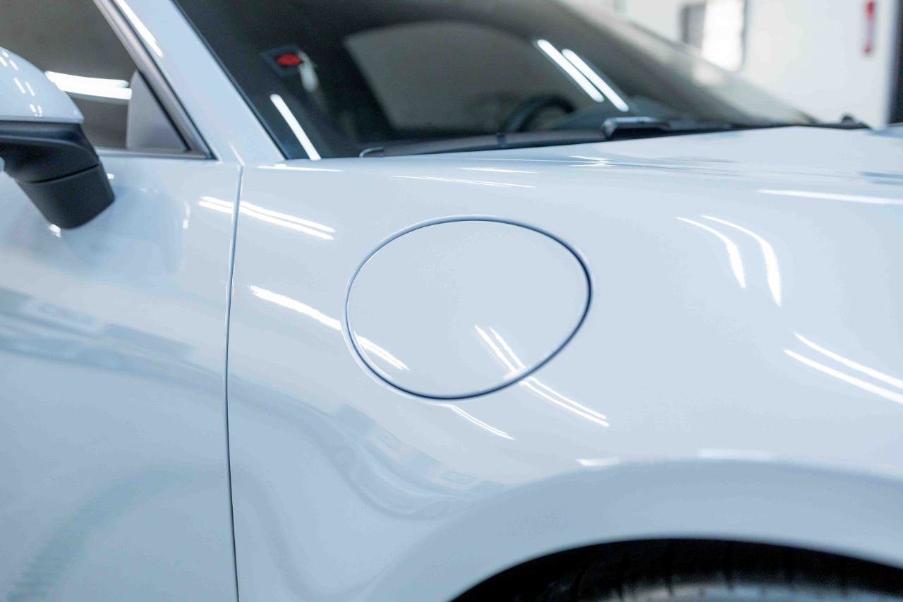 Used 2024 Porsche 911 Carrera GTS image 18