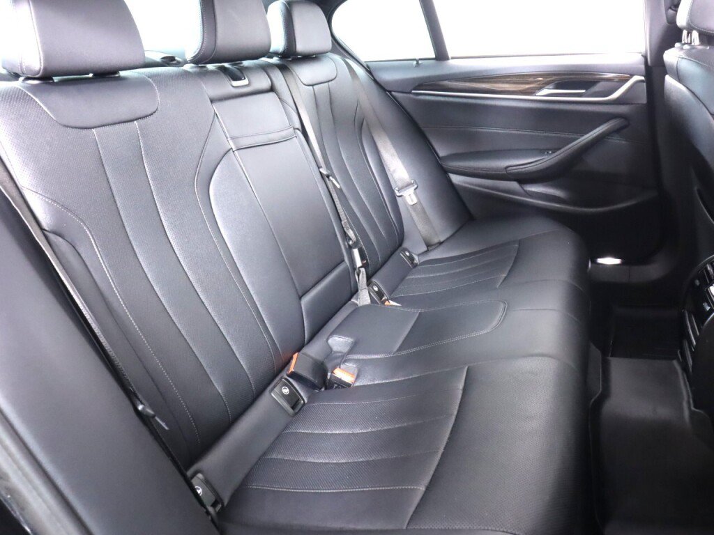 Used 2021 BMW 530i xDrive w/ Convenience Package AWD/4WD image 43