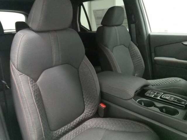 Used 2023 Honda Pilot Sport image 13