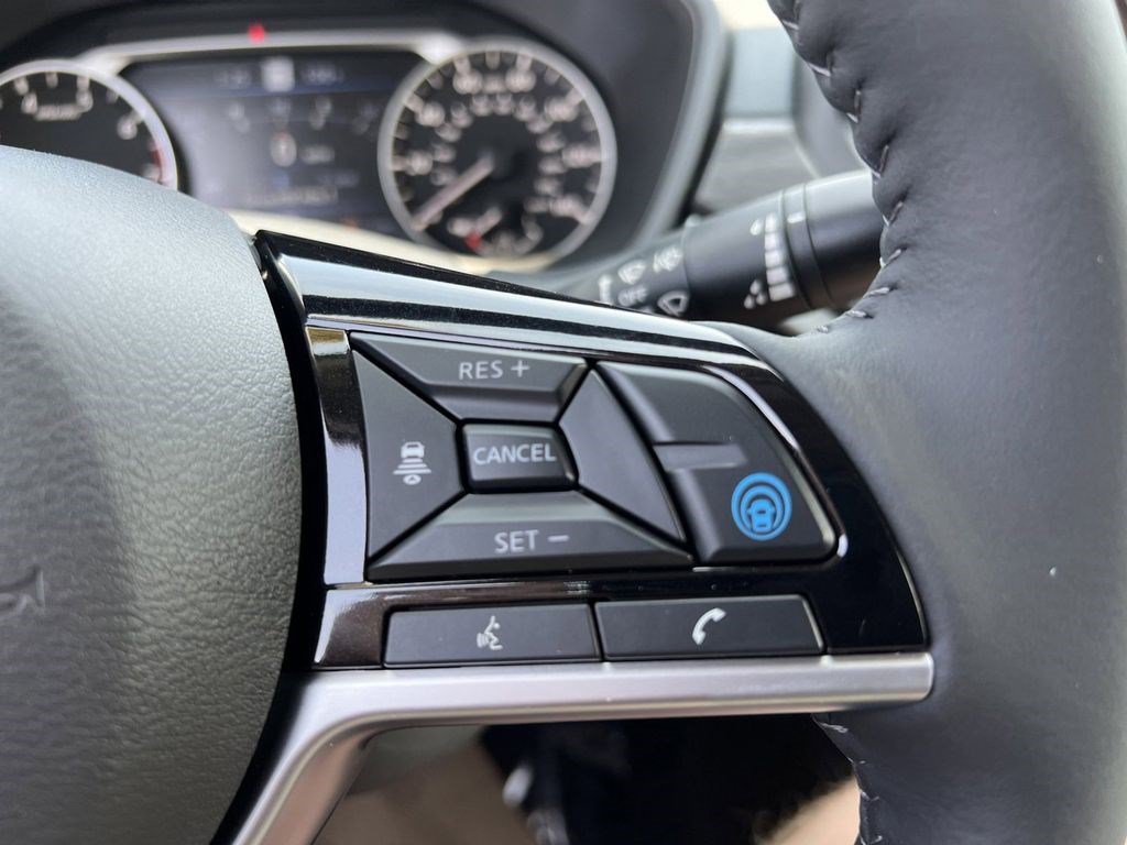 Certified 2025 Nissan Altima 2.5 SV w/ SV Premium Package FWD image 28