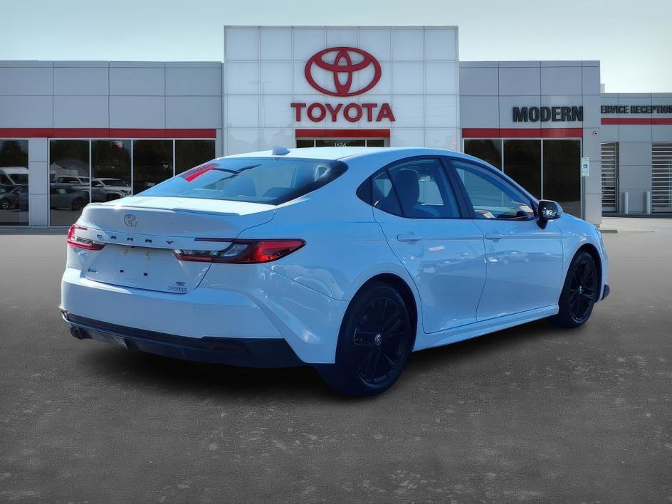 Certified 2025 Toyota Camry SE image 6