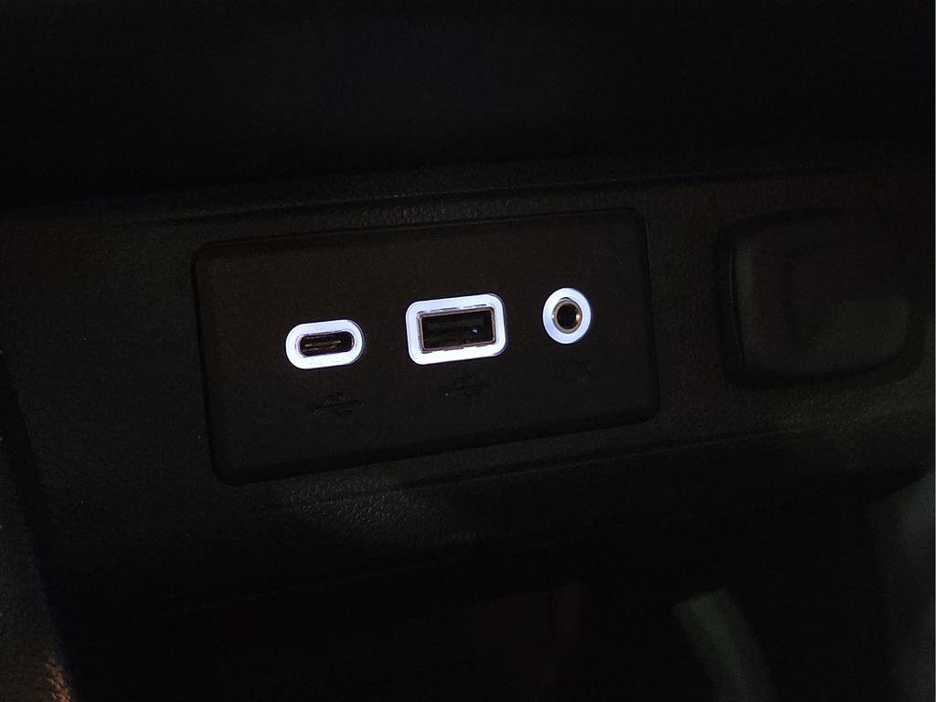 Used 2021 Buick Encore GX Select FWD image 21