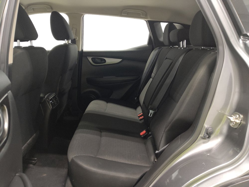 Used 2019 Nissan Rogue Sport S w/ Appearance Package image 18