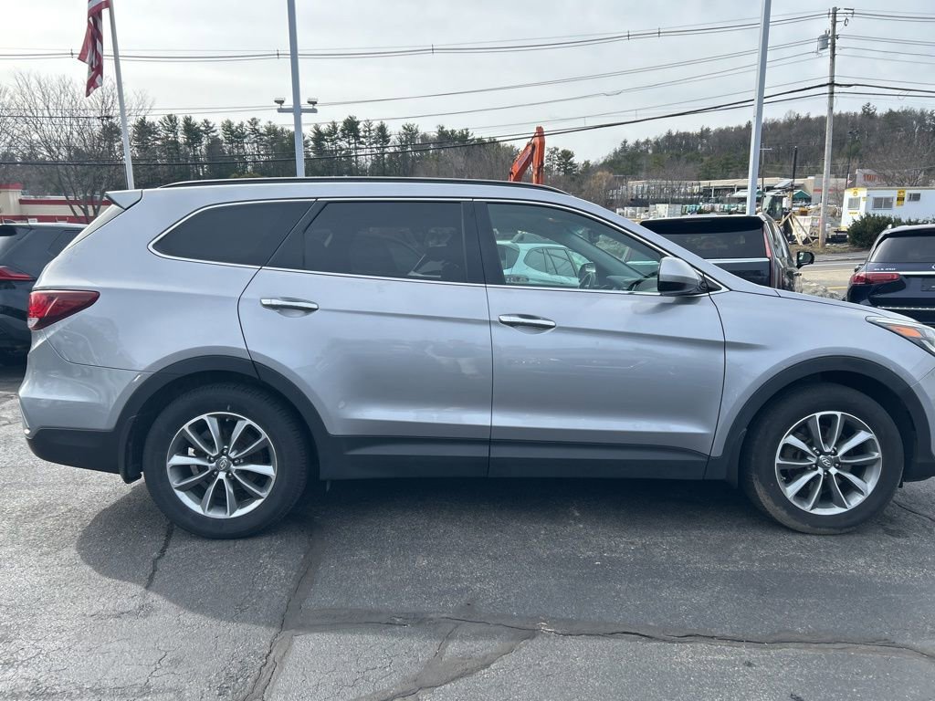 Used 2019 Hyundai Santa Fe XL SE image 8
