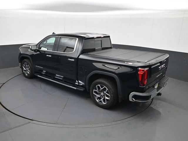 Used 2024 GMC Sierra 1500 SLT w/ SLT Premium Plus Package AWD/4WD image 19
