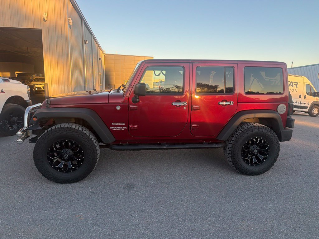 Used 2012 Jeep Wrangler Unlimited Sport AWD/4WD image 7