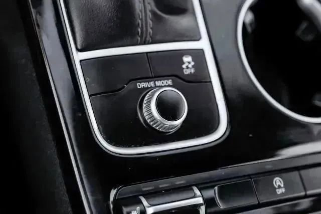 Used 2021 Kia Stinger GT-Line RWD image 27