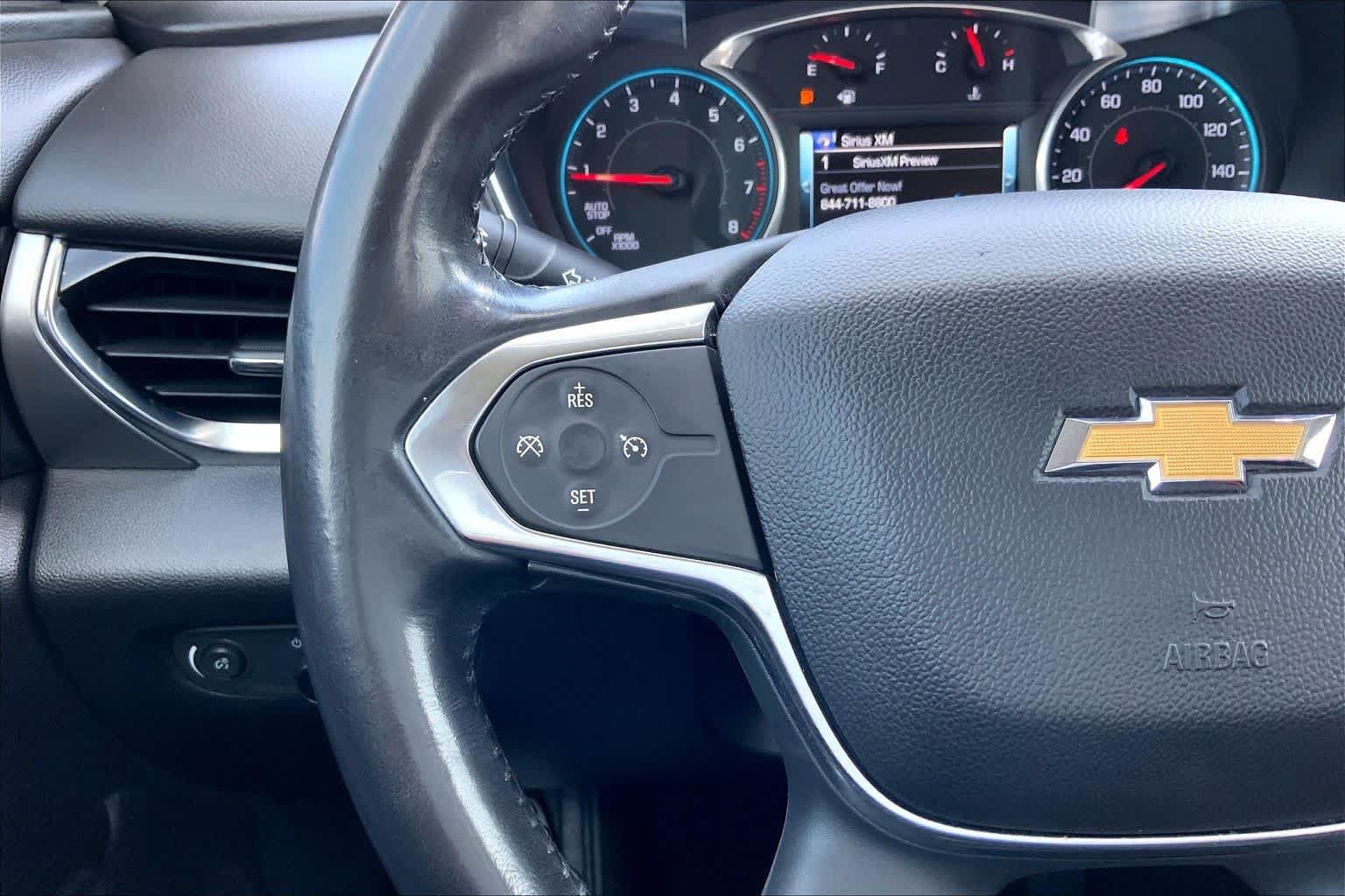 Used 2018 Chevrolet Traverse LT FWD image 23