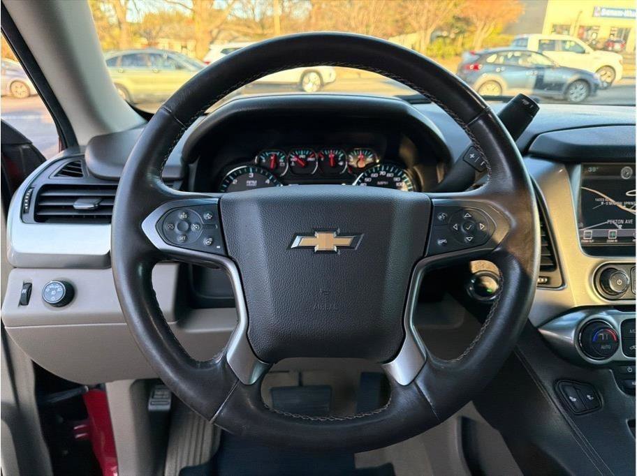 Used 2015 Chevrolet Tahoe LT image 19