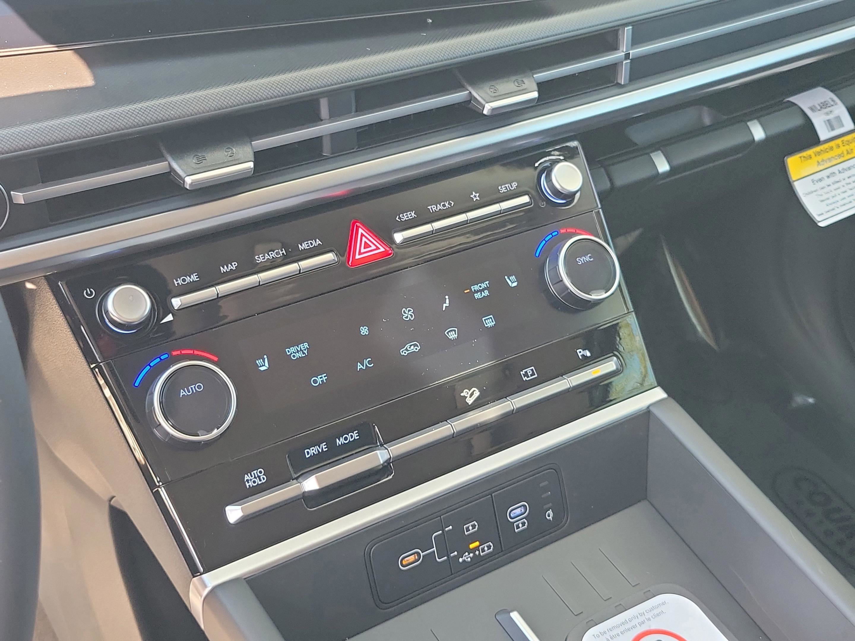 New 2026 Hyundai Santa Fe SEL image 19