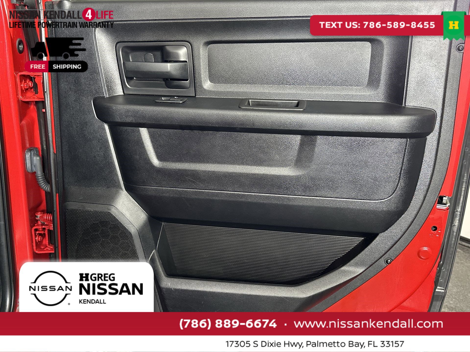 Used 2018 RAM 2500 Tradesman w/ Chrome Appearance Group image 35