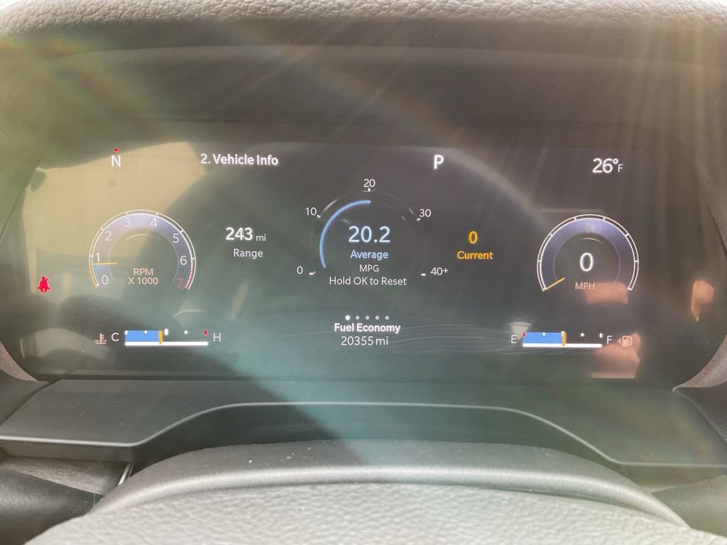 Used 2024 Jeep Grand Cherokee Limited image 12