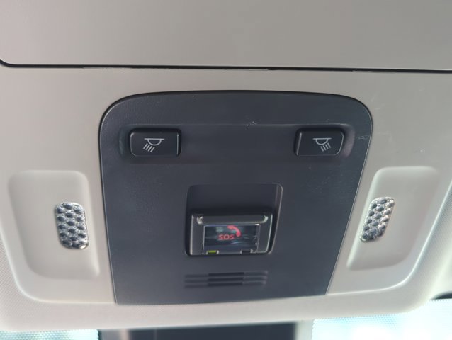 Used 2024 Toyota Camry SE FWD image 25
