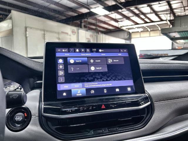 Used 2024 Jeep Compass Limited AWD/4WD image 33