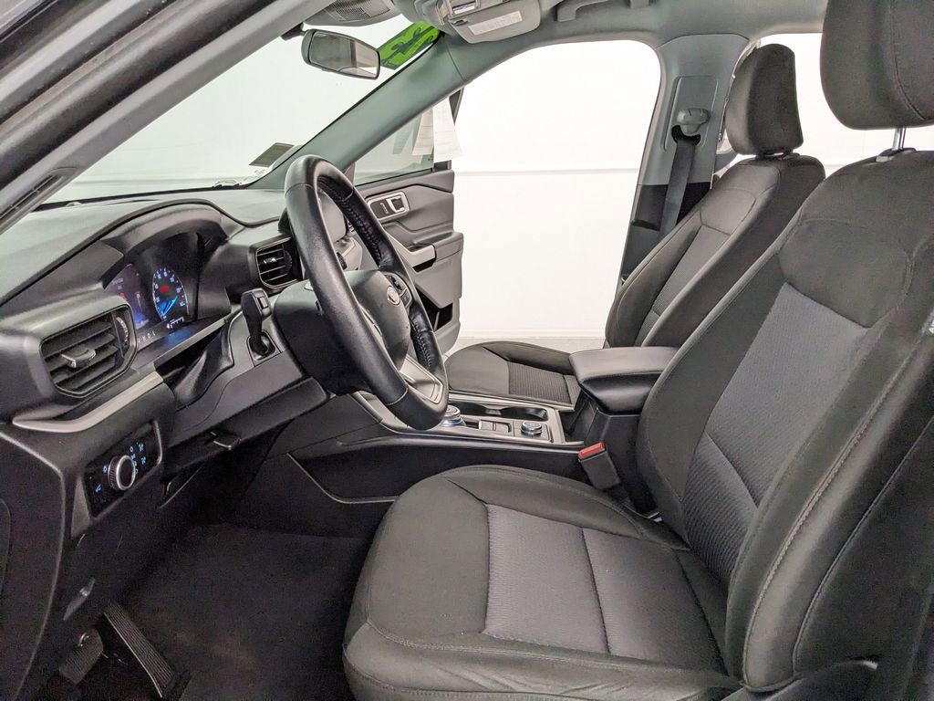 Certified 2023 Ford Explorer XLT AWD/4WD image 15
