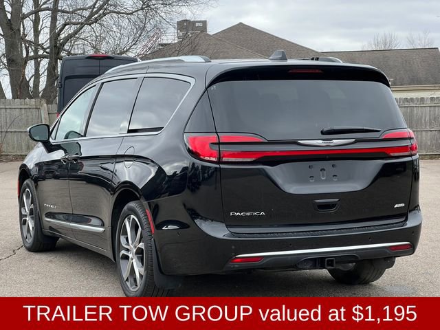 Used 2025 Chrysler Pacifica Pinnacle w/ Trailer Tow Group image 11