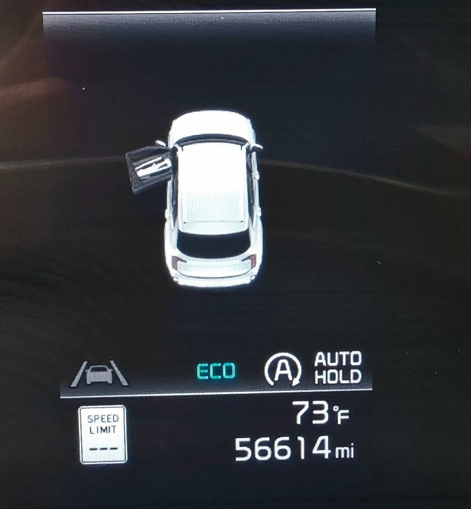 Used 2023 Kia Telluride EX w/ EX Captain's Chair Package image 8