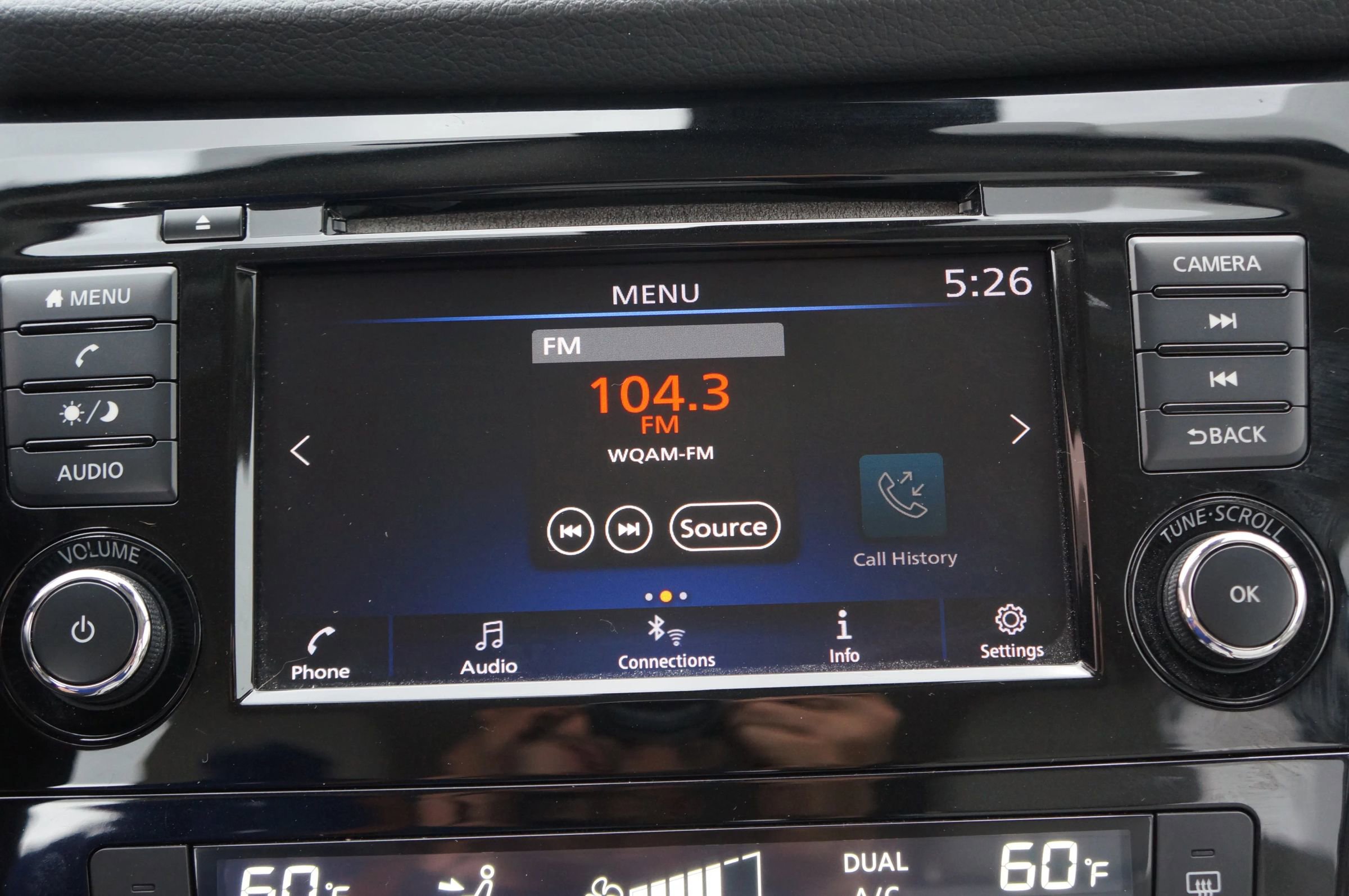 Used 2022 Nissan Rogue Sport SV w/ Technology Package image 36